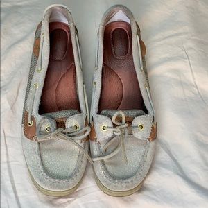 Women’s sperry angelfish tan shimmer size 11